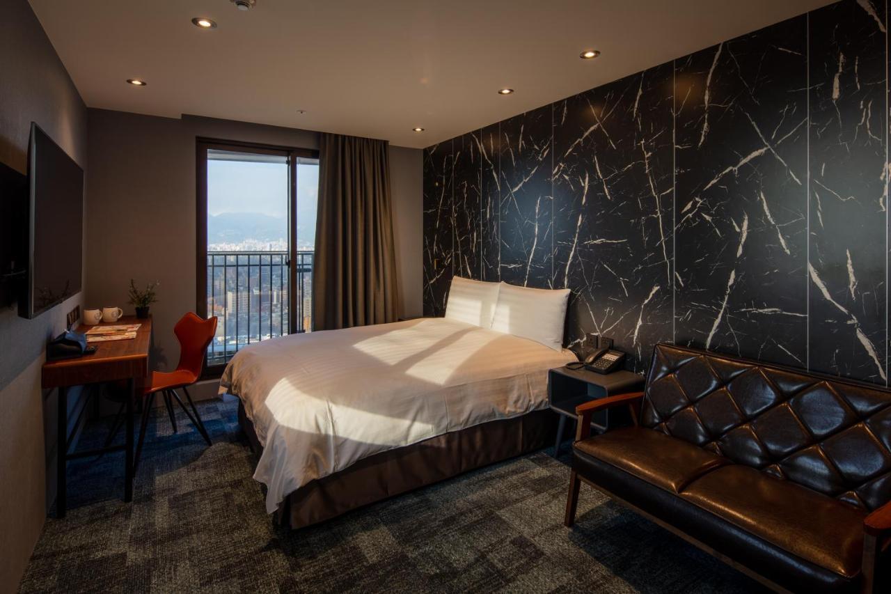 Roaders Plus Hotel - Taipei Station Phòng bức ảnh