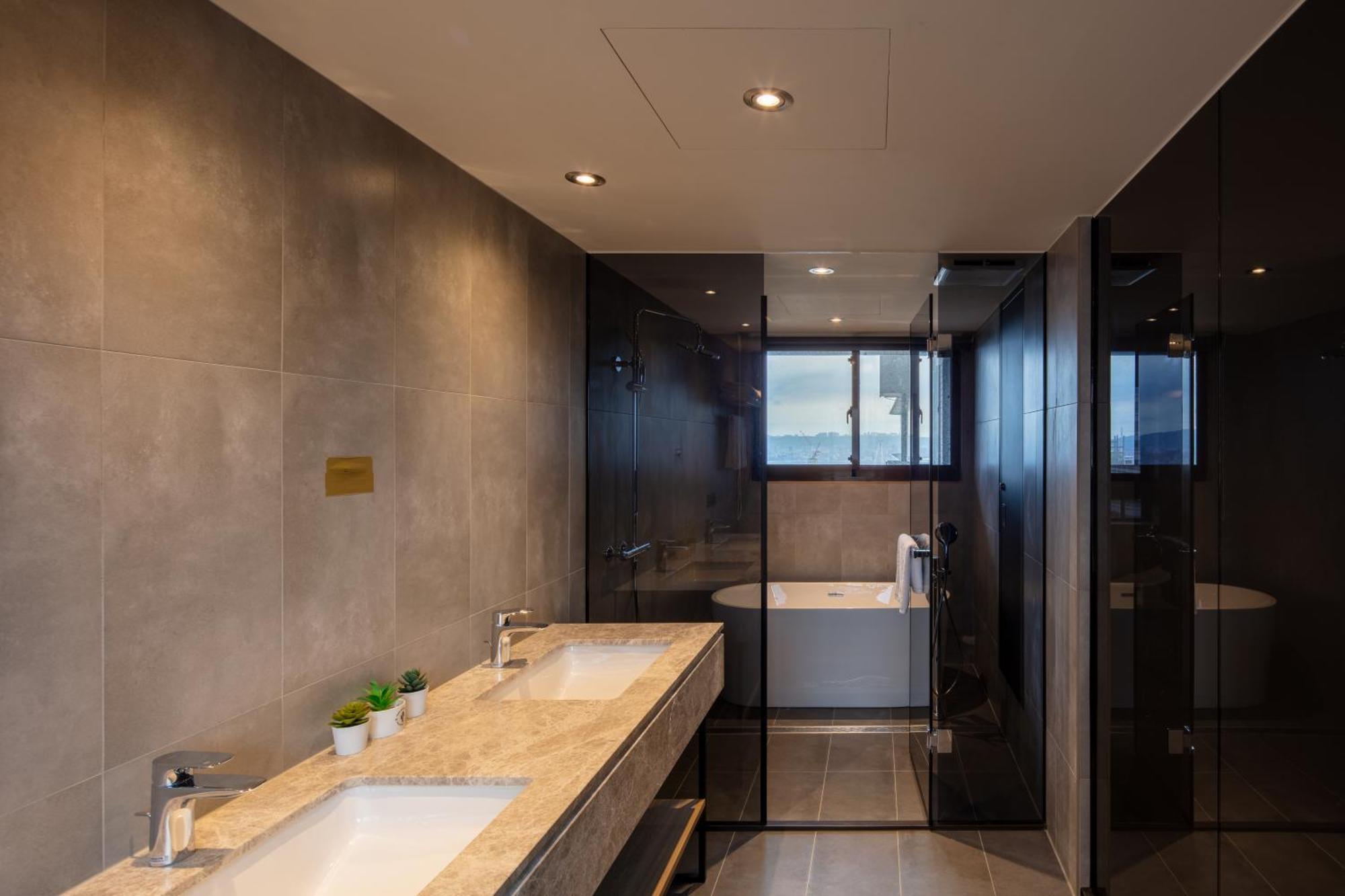 Roaders Plus Hotel - Taipei Station Phòng bức ảnh