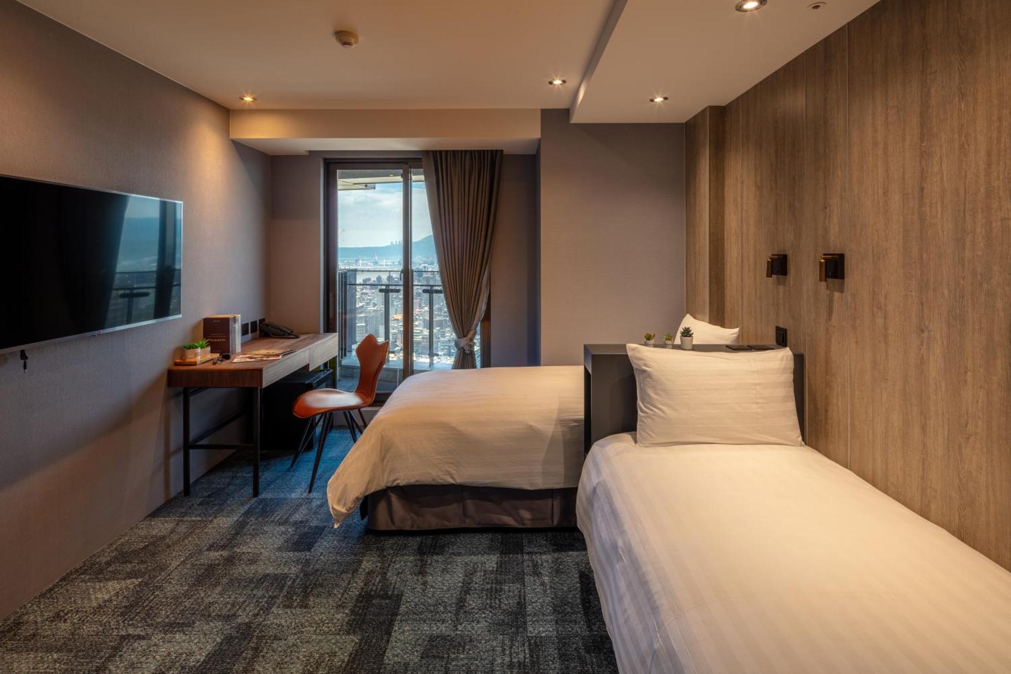 Roaders Plus Hotel - Taipei Station Phòng bức ảnh